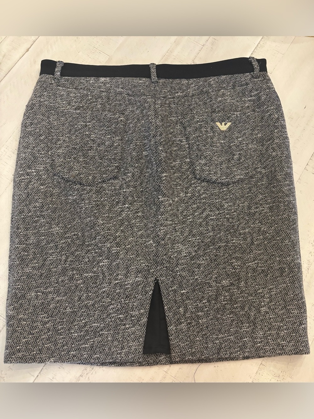 ARMANI JEANS Authentic Fully Lined Skirt in Like New Condition